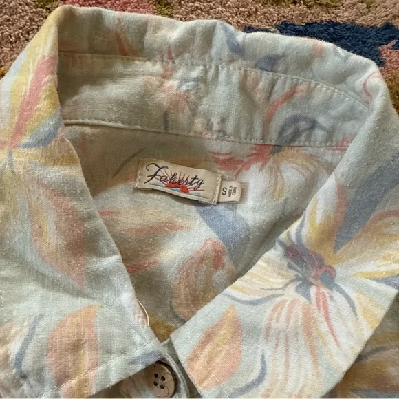 Faherty Floral Hemp Button-Up Blouse sz small - Picture 3 of 5